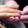 Perawatan Manicure dan Pedicure